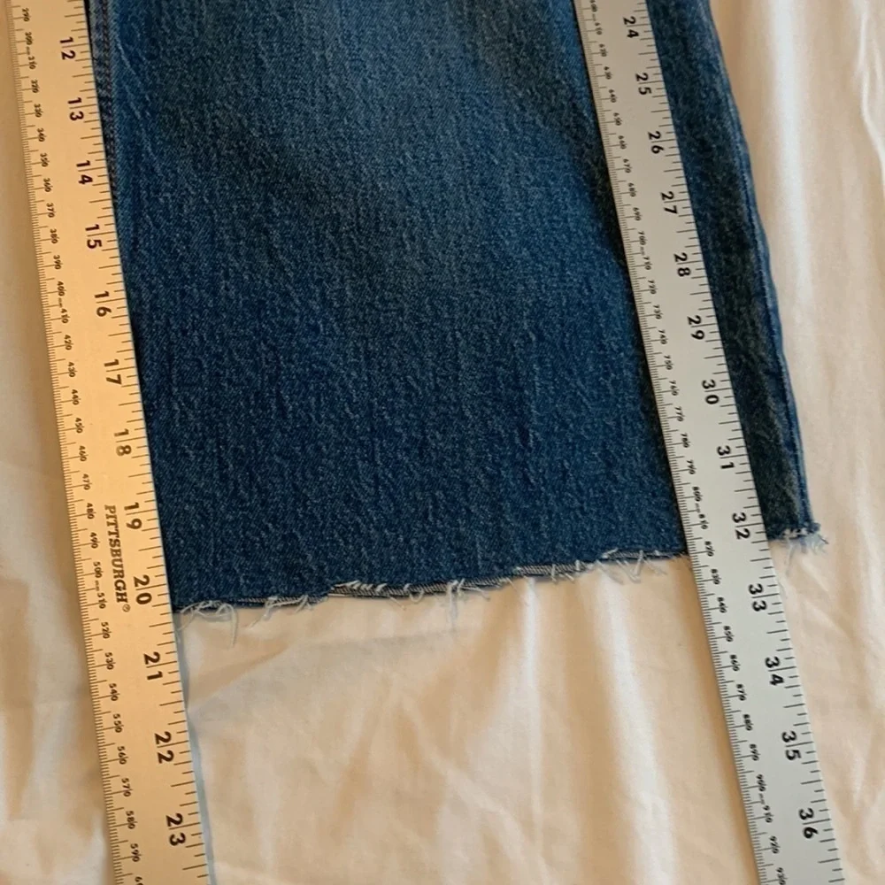 Abercrombie Fitch 90s High Rise Relaxed Jeans SZ 10 Raw Hem Short 30 READ Denim